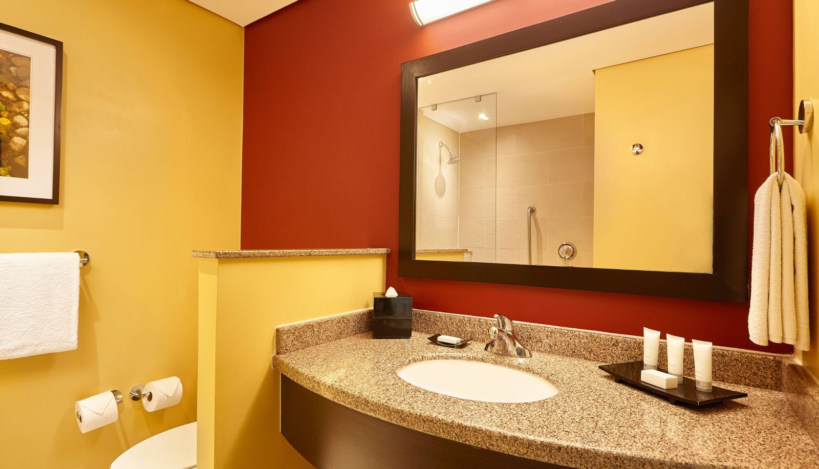 Zimmer - Courtyard by Marriott Leon at The Poliforum
