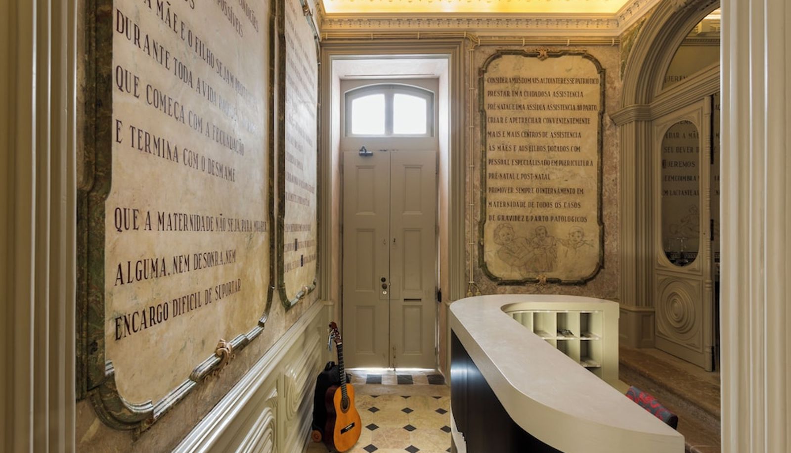 Reception - Serenata Hostel
