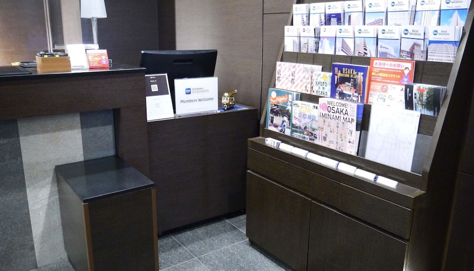 Recepción - Best Western Hotel Fino Osaka Shinsaibashi Hotel