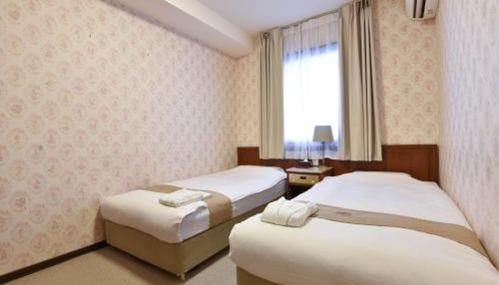 Zimmer - New Osaka Hotel Shinsaibashi