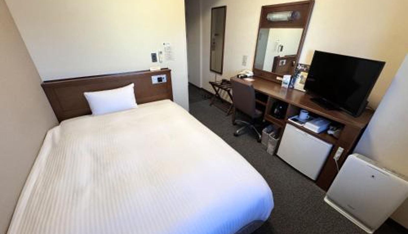 Room - Hotel Route-Inn Shiojiri