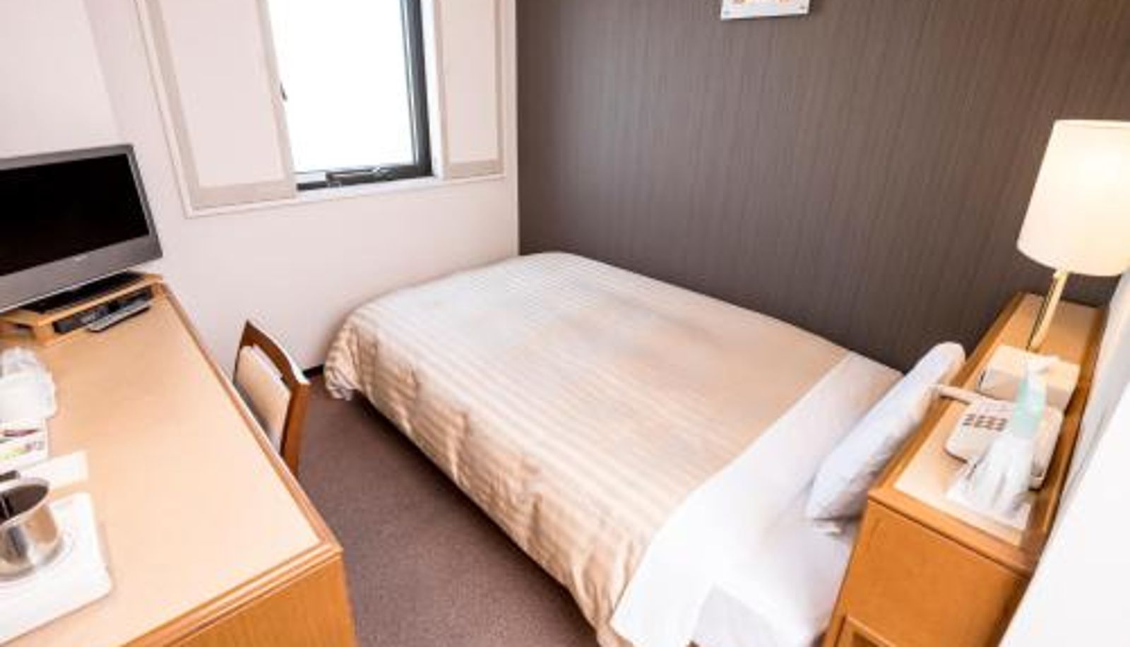 Camera - Hashimoto Park Hotel