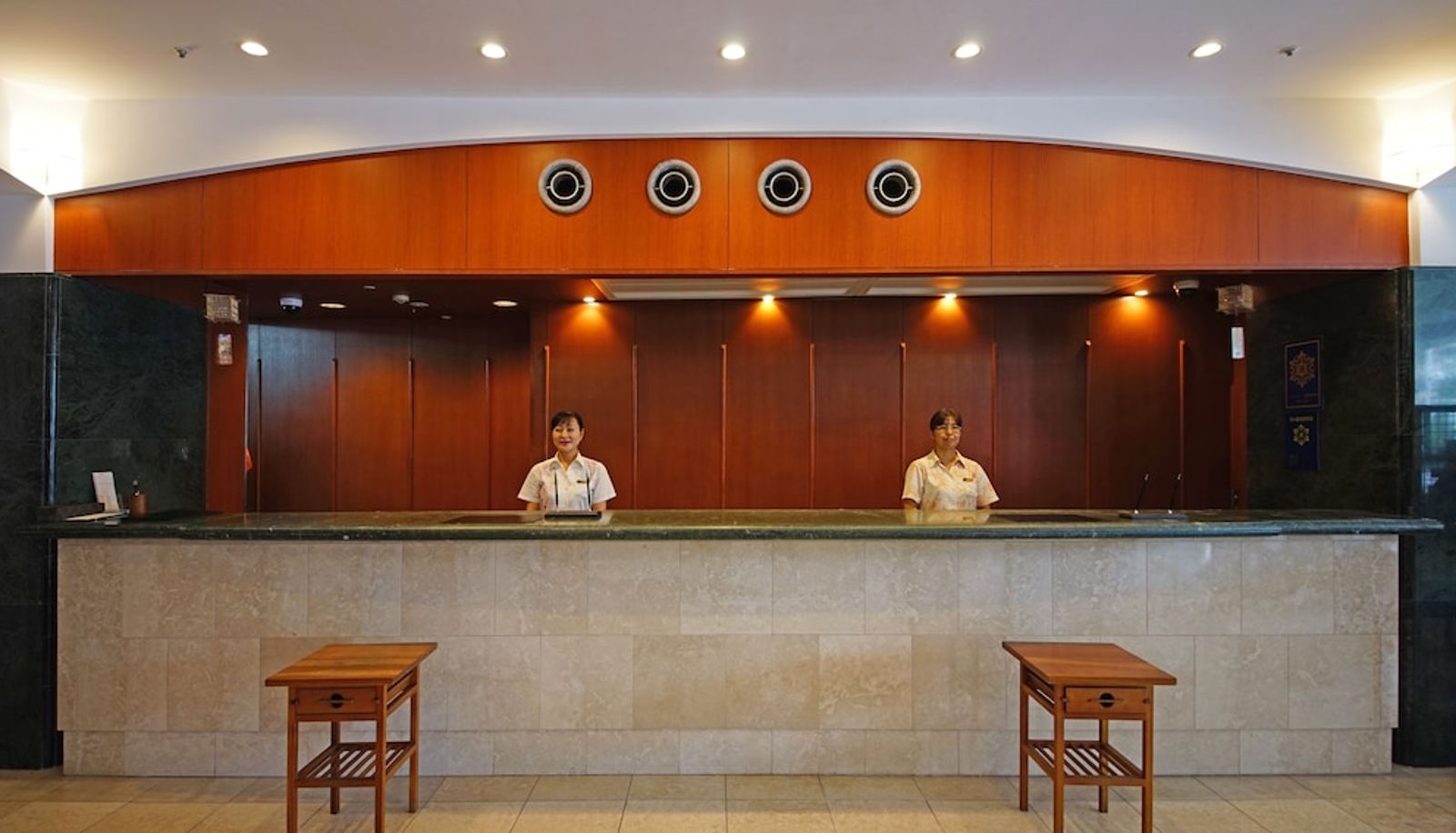Rezeption - Nansei Kanko Hotel