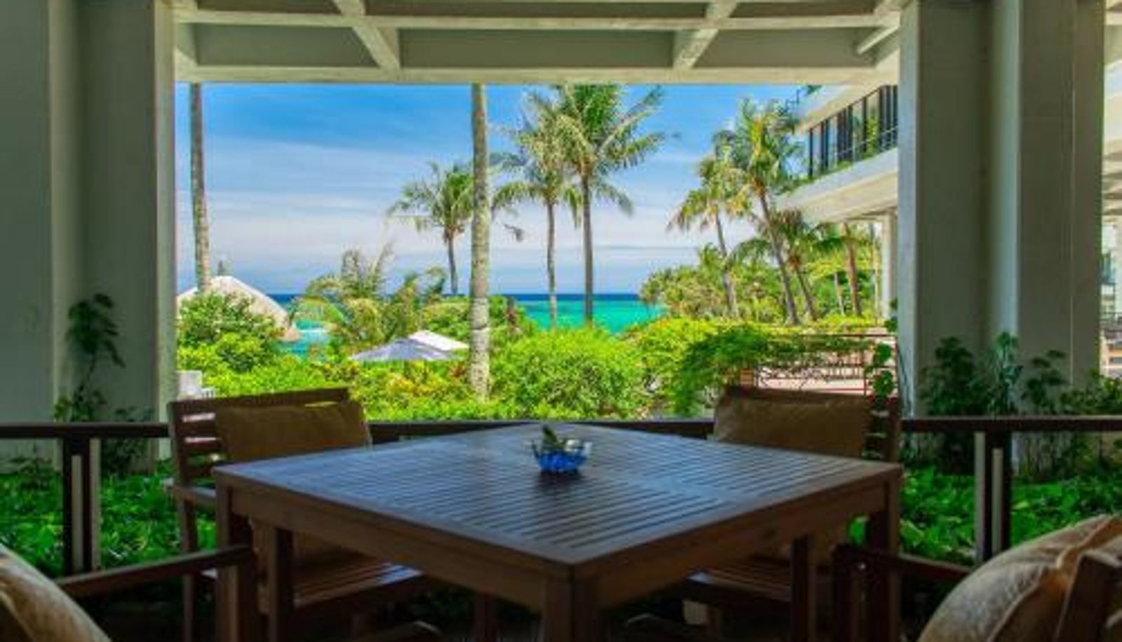 Info - HOTEL MOON BEACH MUSEUM RESORT