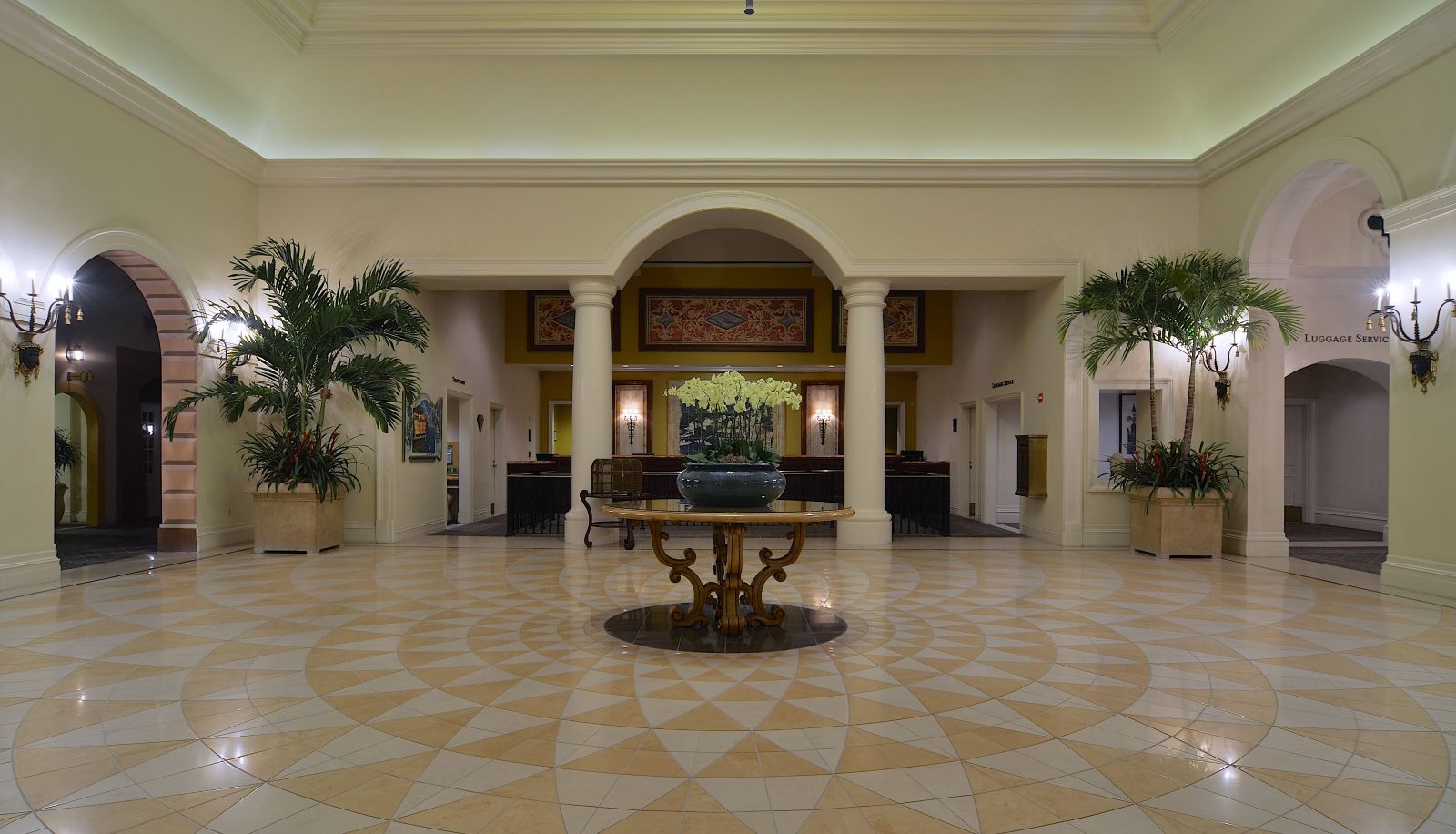 Hall - LOEWS PORTOFINO BAY HOTEL