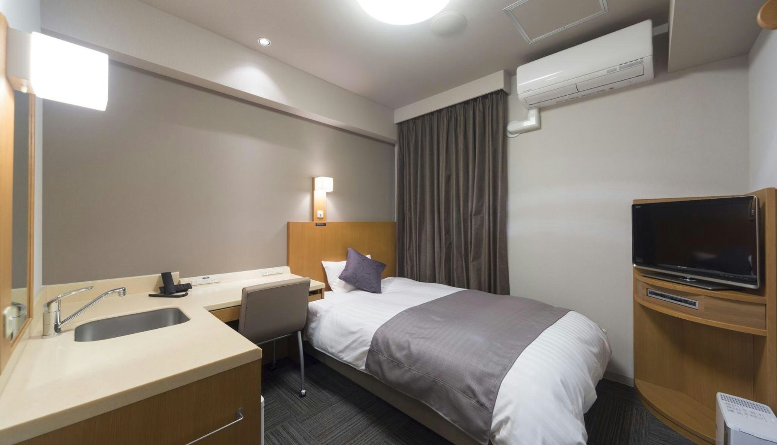 Zimmer - Dormy Inn Toyama