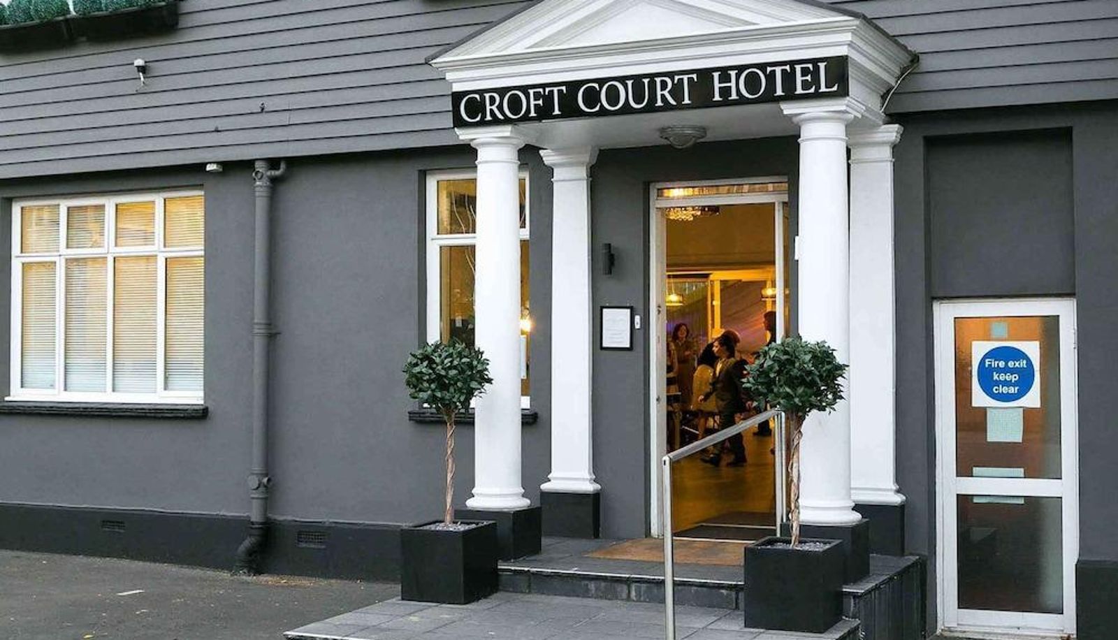 Zona exterior del hotel - Croft Court Hotel