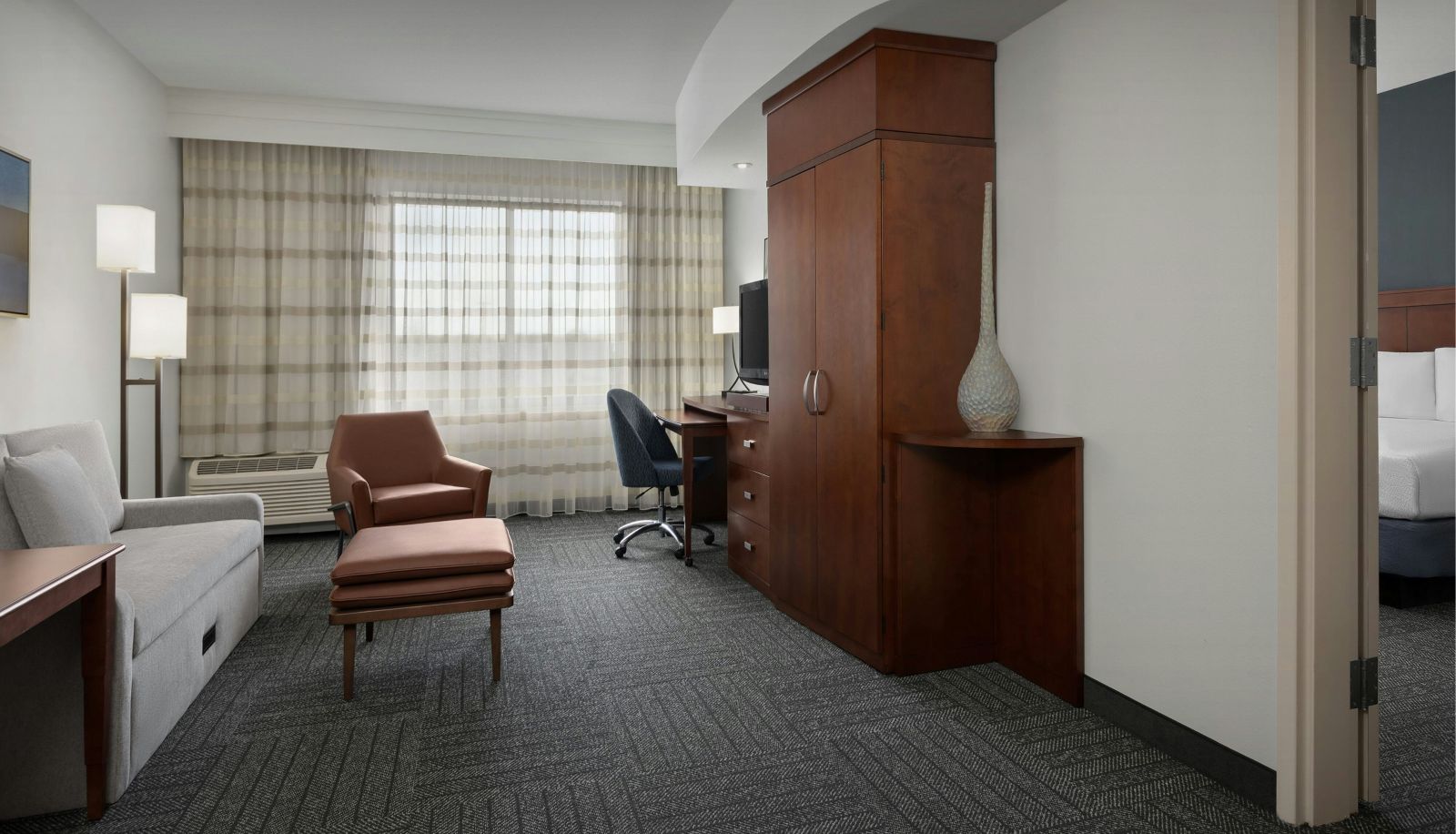 Room - Courtyard by Marriott Salisbury
