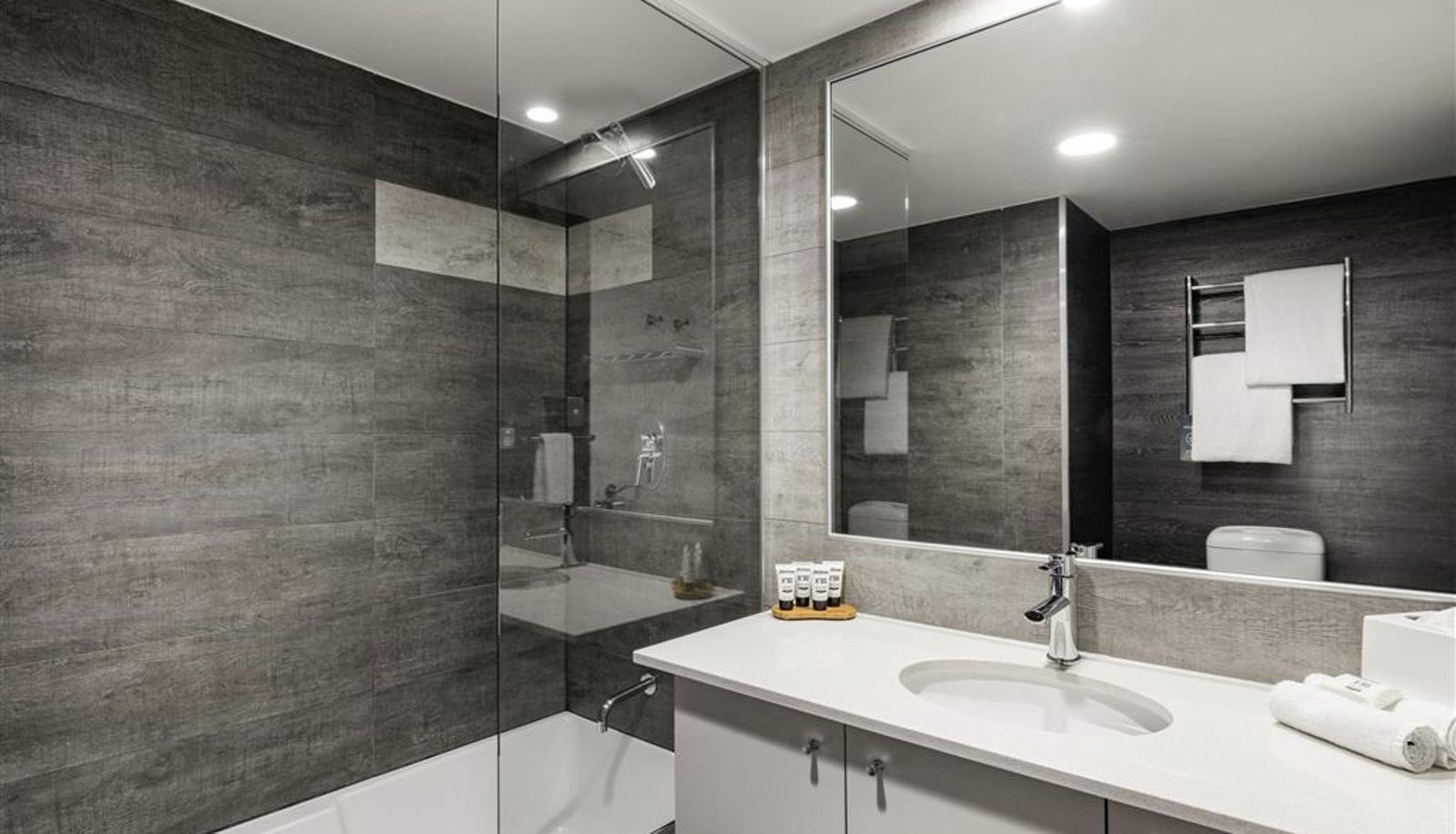Zimmer - The Sebel Brisbane