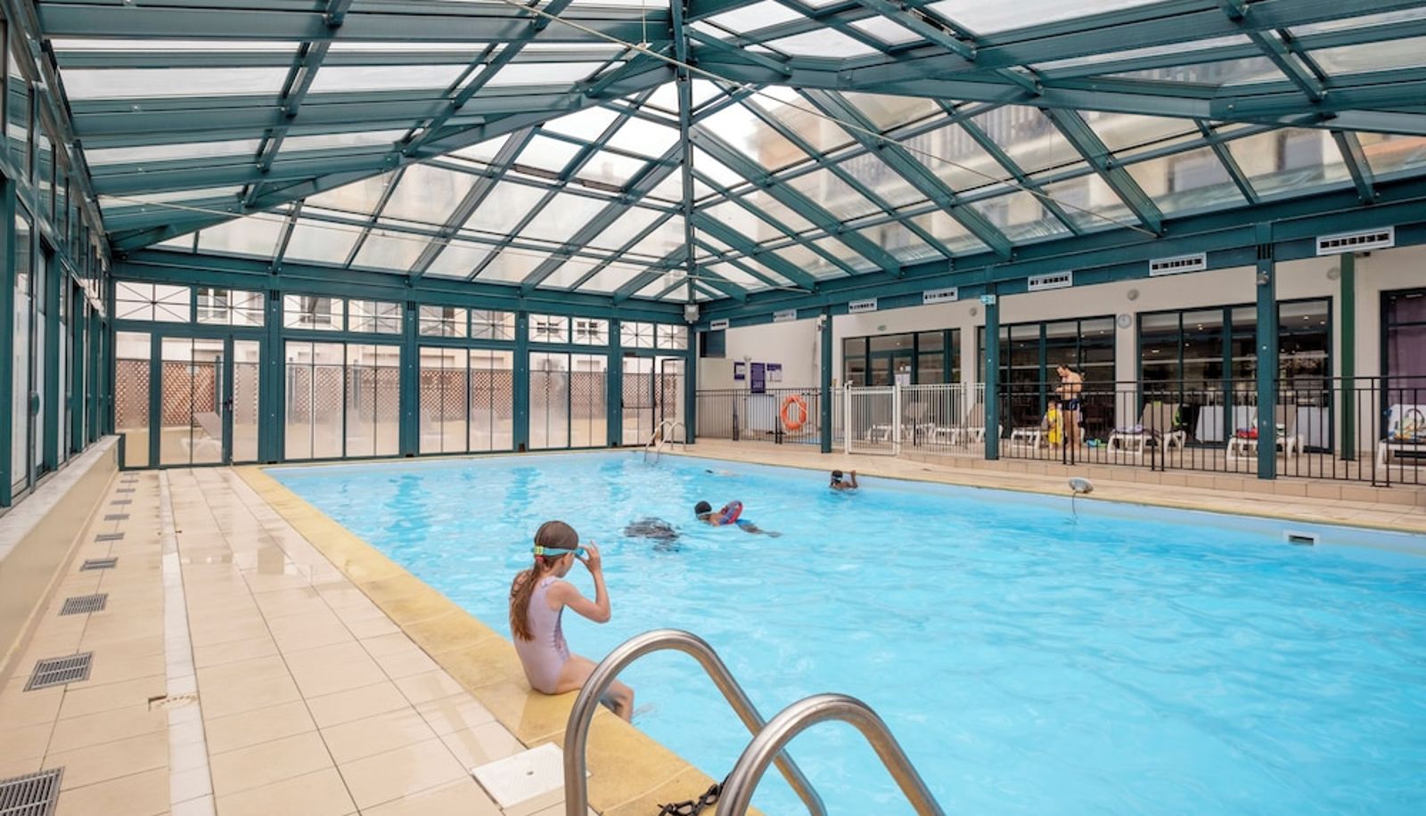 Piscina - Pierre & Vacances La Rochelle Résidence Centre Résidence de Tourisme