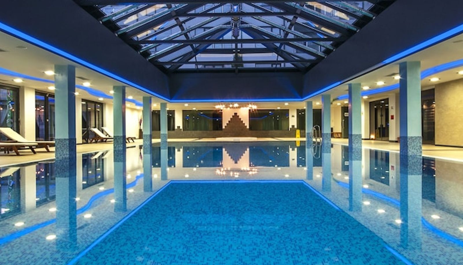 Pool - Saint George Palace