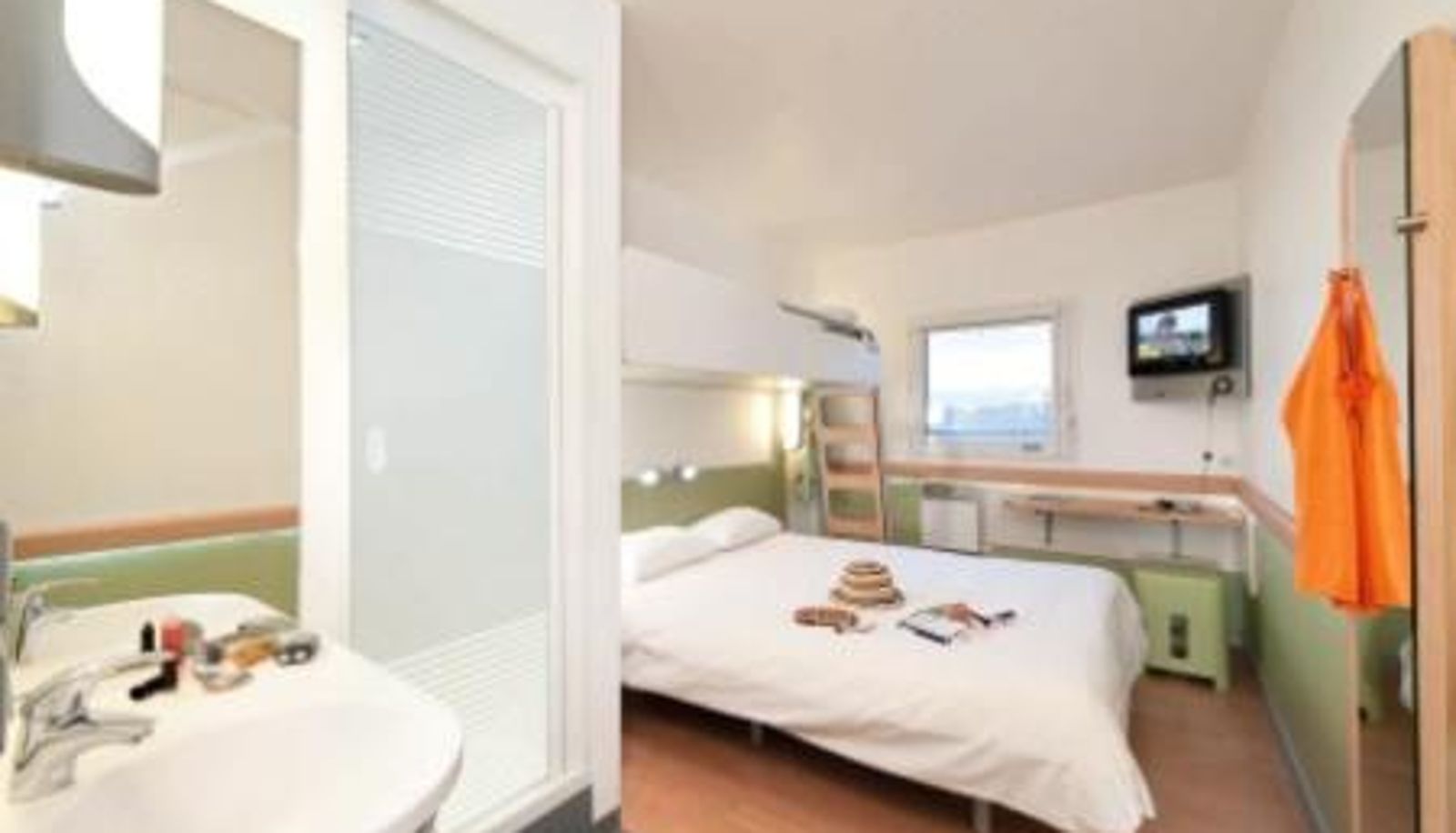 Kamer - ibis budget Cholet Centre