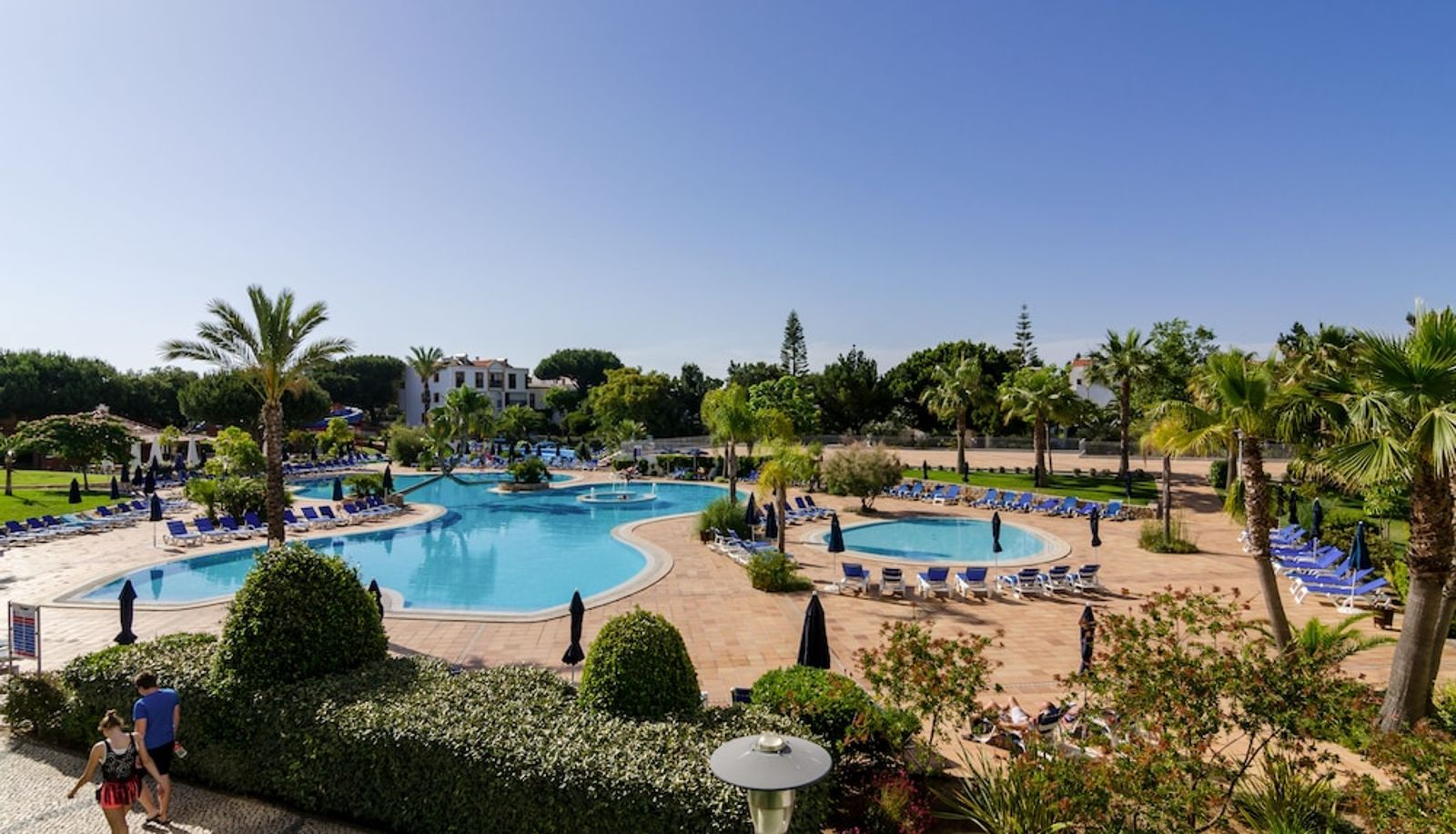 Piscina - Alfagar Aparthotel