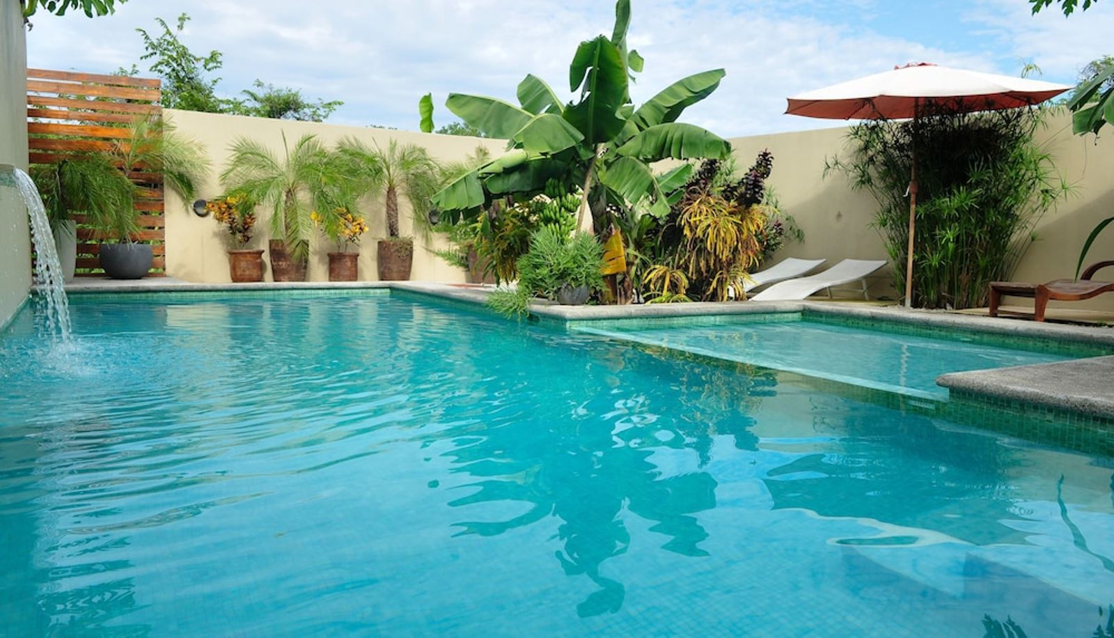 Pool - Nautilus Surf & Yoga Villas Santa Teresa