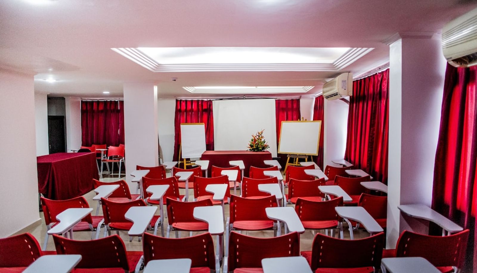 Meeting room - Reis Palace Hotel