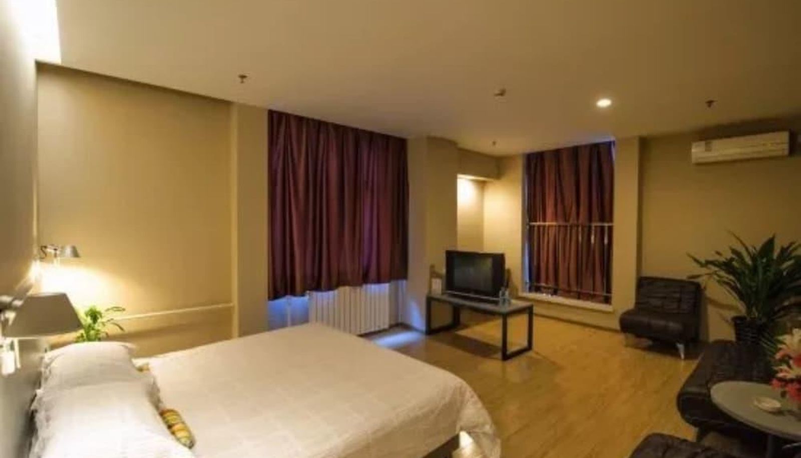 Camera standard - AVIATION E-HOME INN