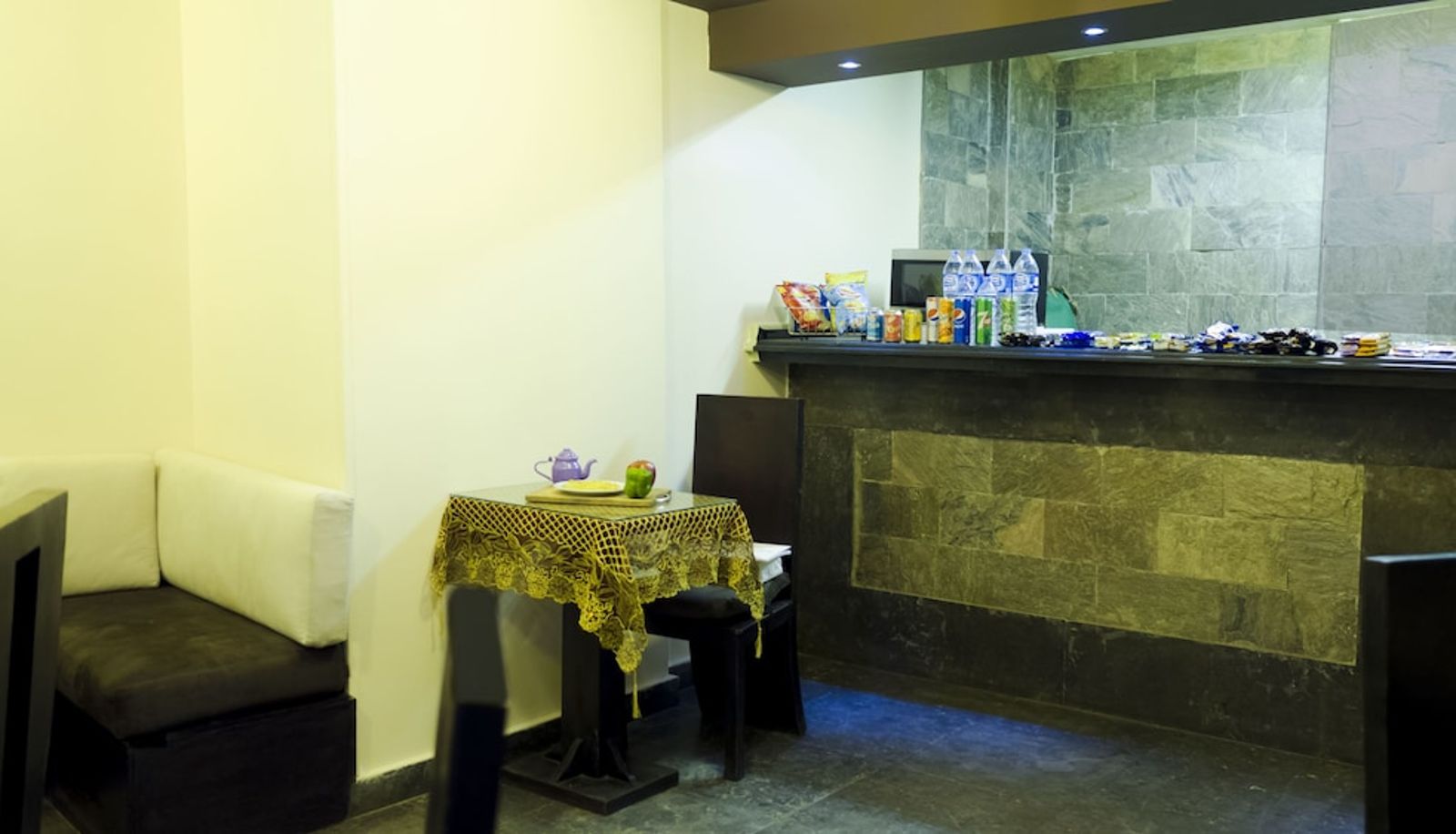Restaurant - NewCity Suites & Apartments