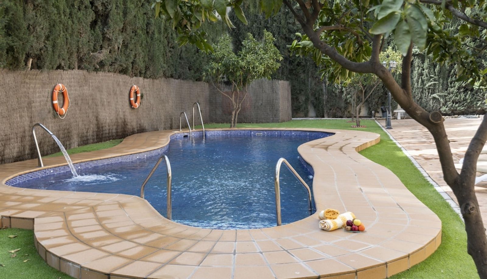 Piscine - Hotel Plaza del Castillo