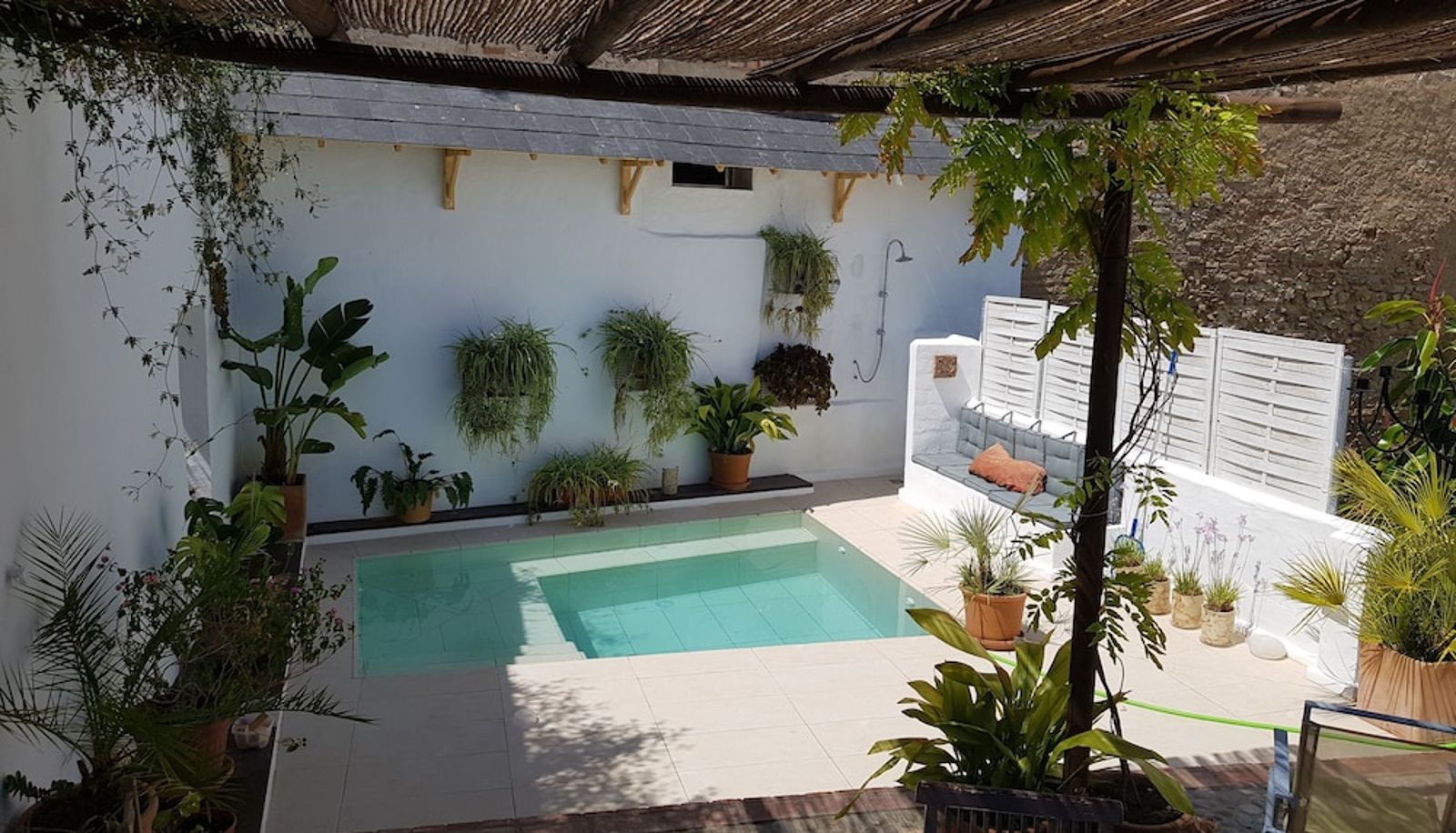 Pool - La Casa de Bovedas