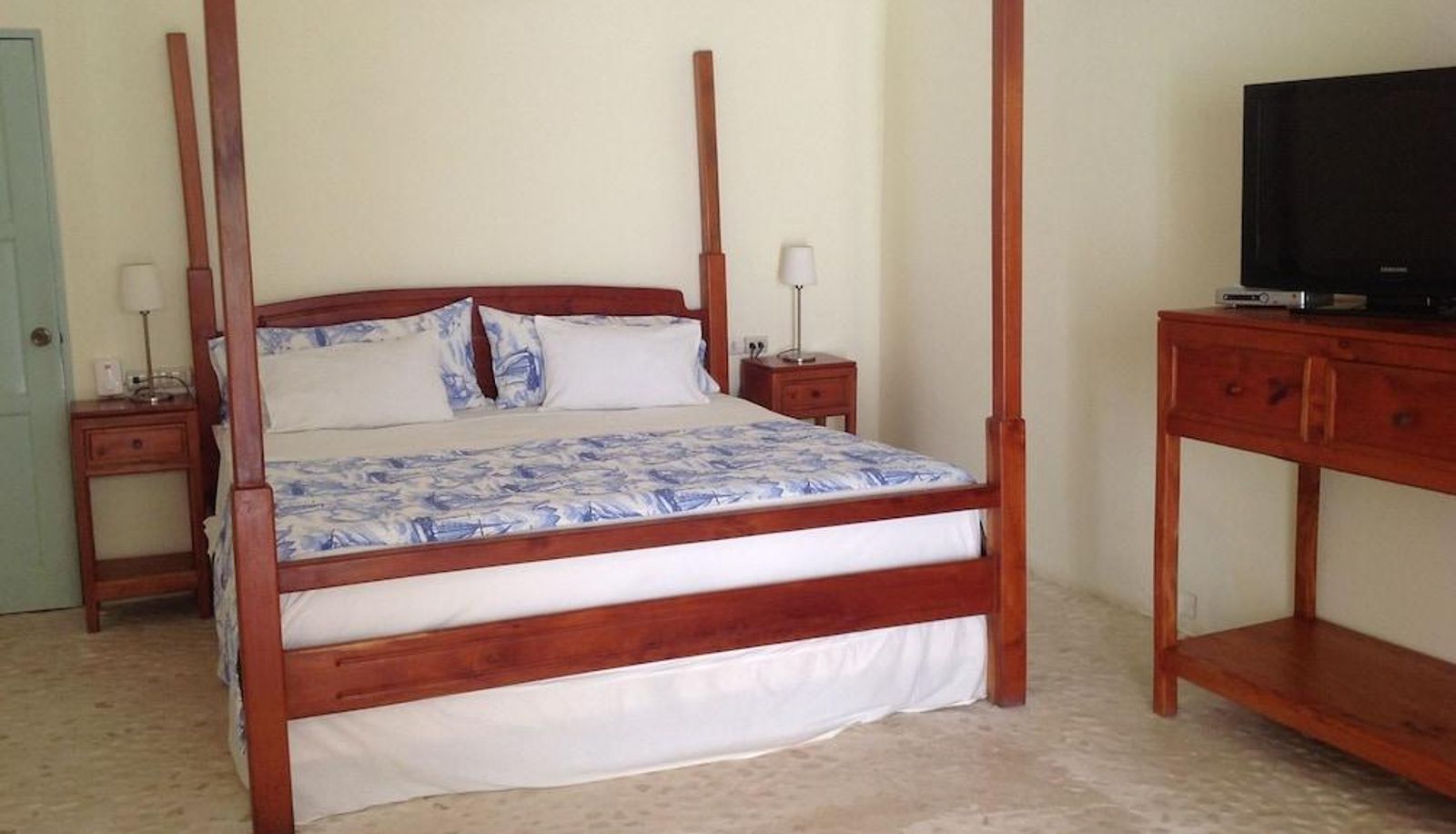 Apartament - Hotel Piratas del Caribe