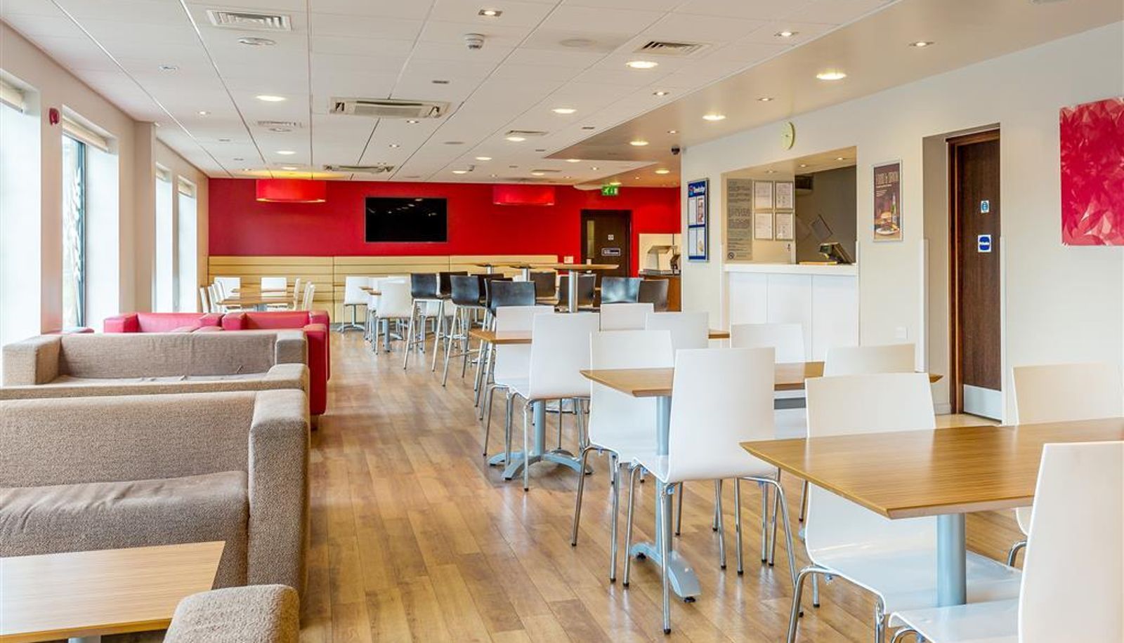 Restaurant - TRAVELODGE LONDON ENFIELD