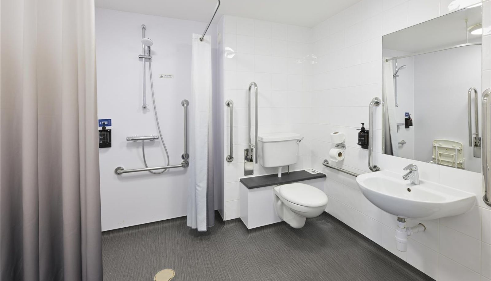 Zimmer - TRAVELODGE LONDON TEDDINGTON