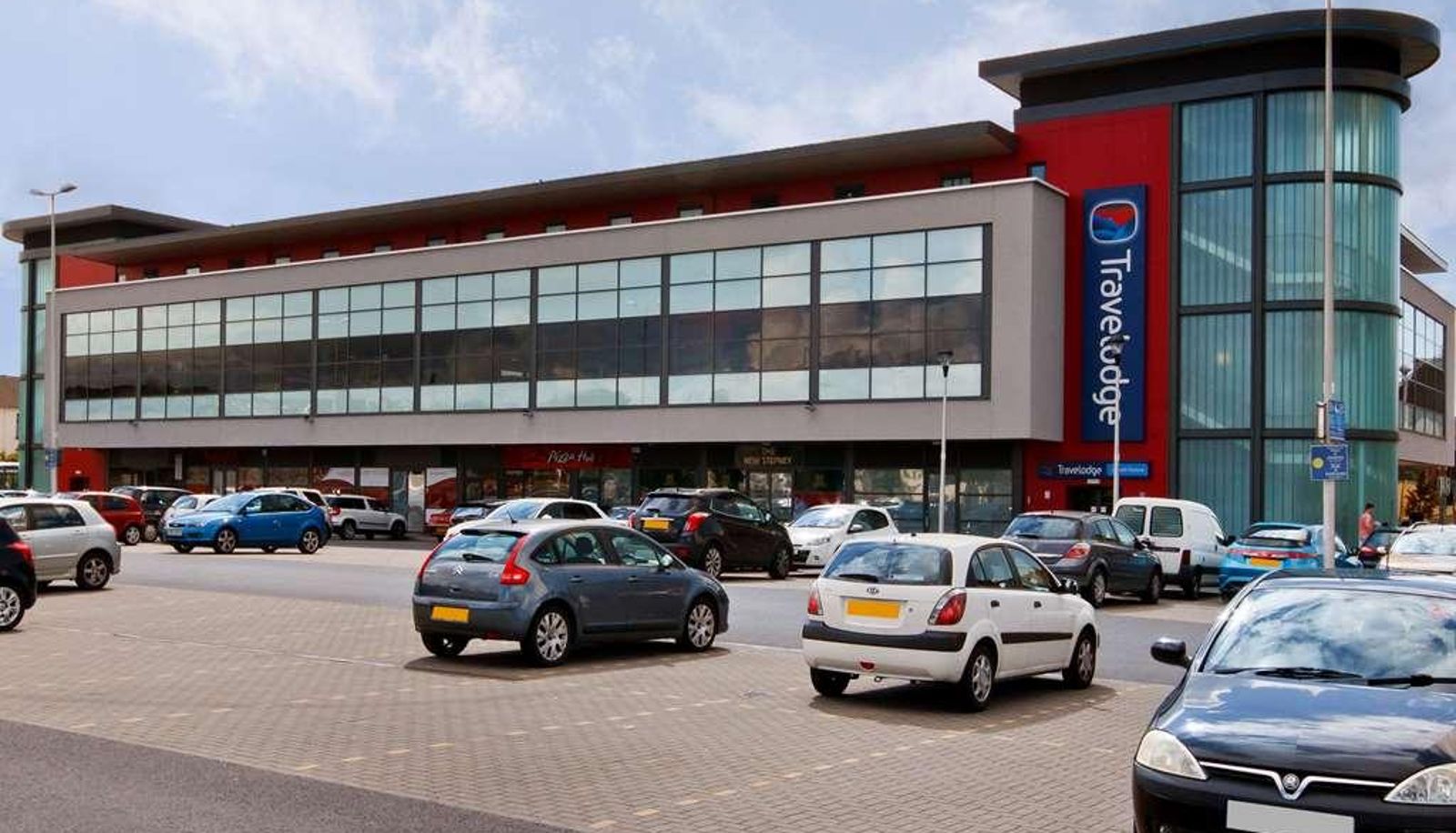 Vista esterna - TRAVELODGE LLANELLI CENTRAL