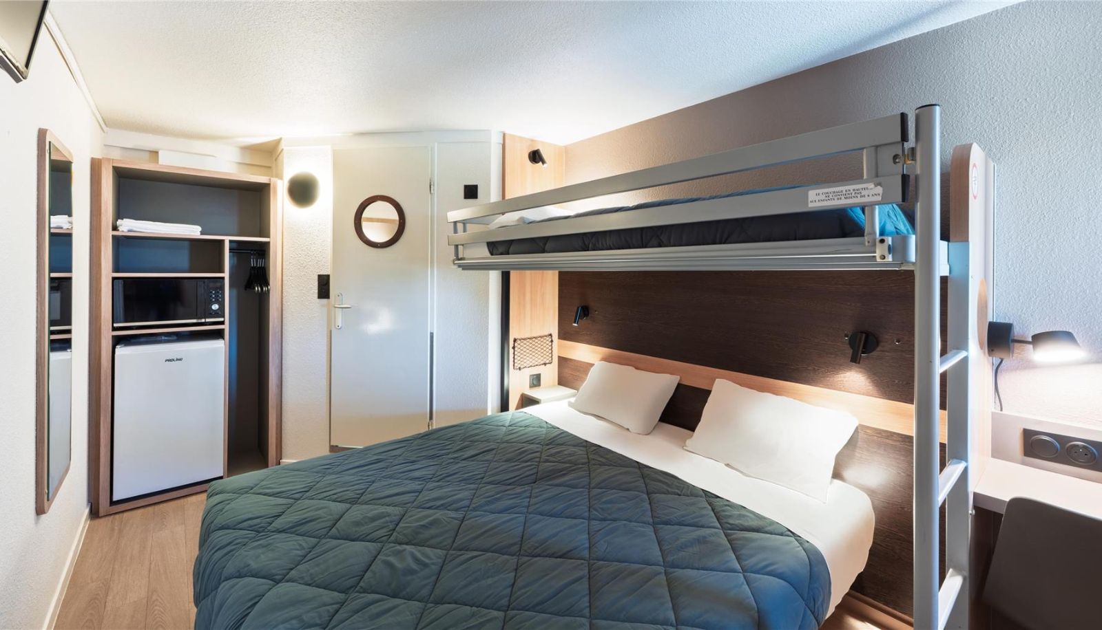 Room - PREMIERE CLASSE LILLE OUEST - Lomme Lomme