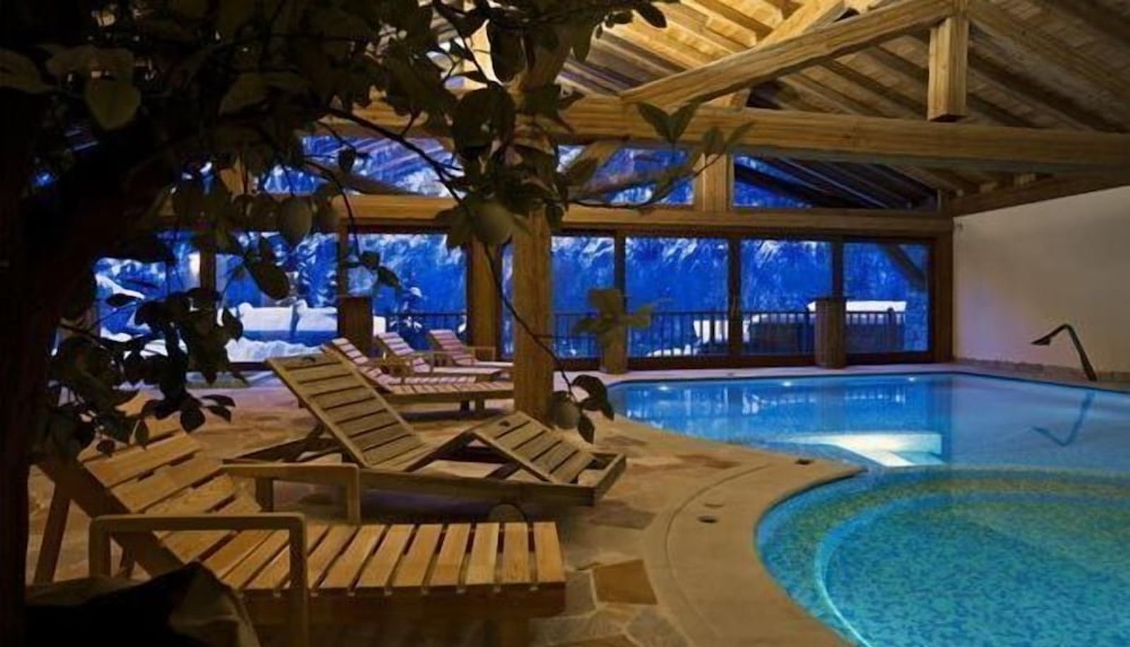 Piscina - Hotel Au Coeur Des Neiges Spa & E-bike