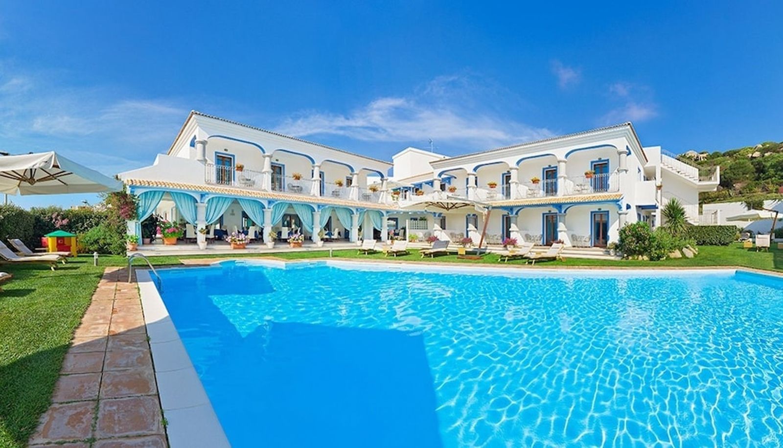 Pool - Diana Hotel