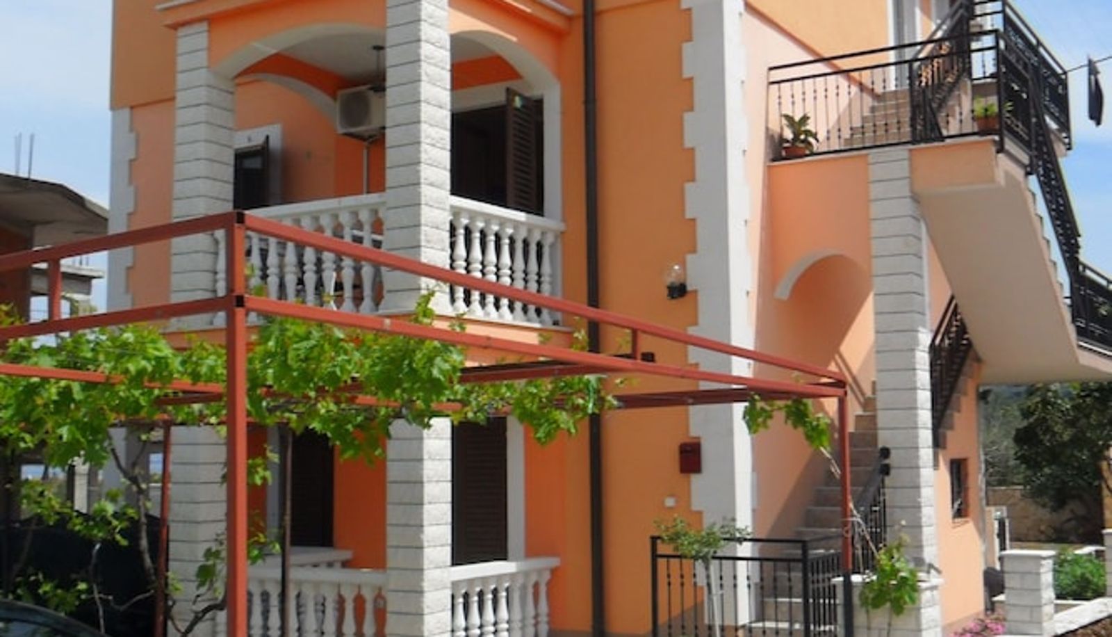 Info - Villa Brksi