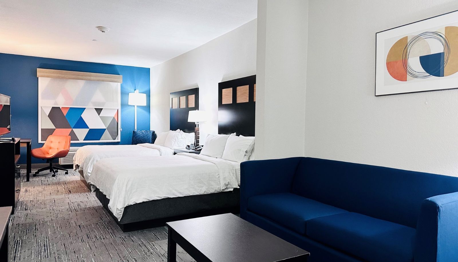 Camera - Holiday Inn Express & Suites HOUSTON EAST - BAYTOWN by IHG