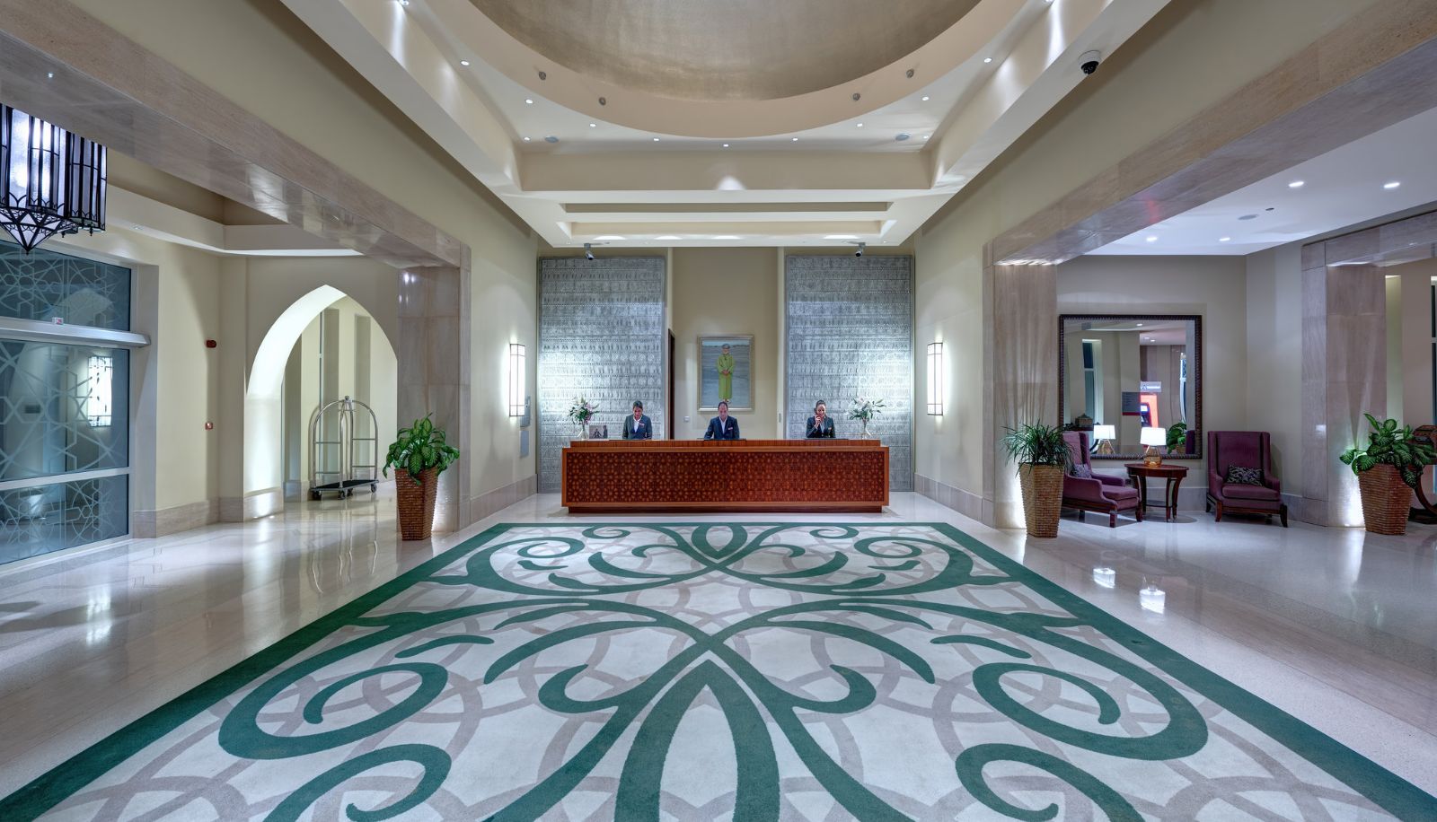 Info - Crowne Plaza DUQM by IHG