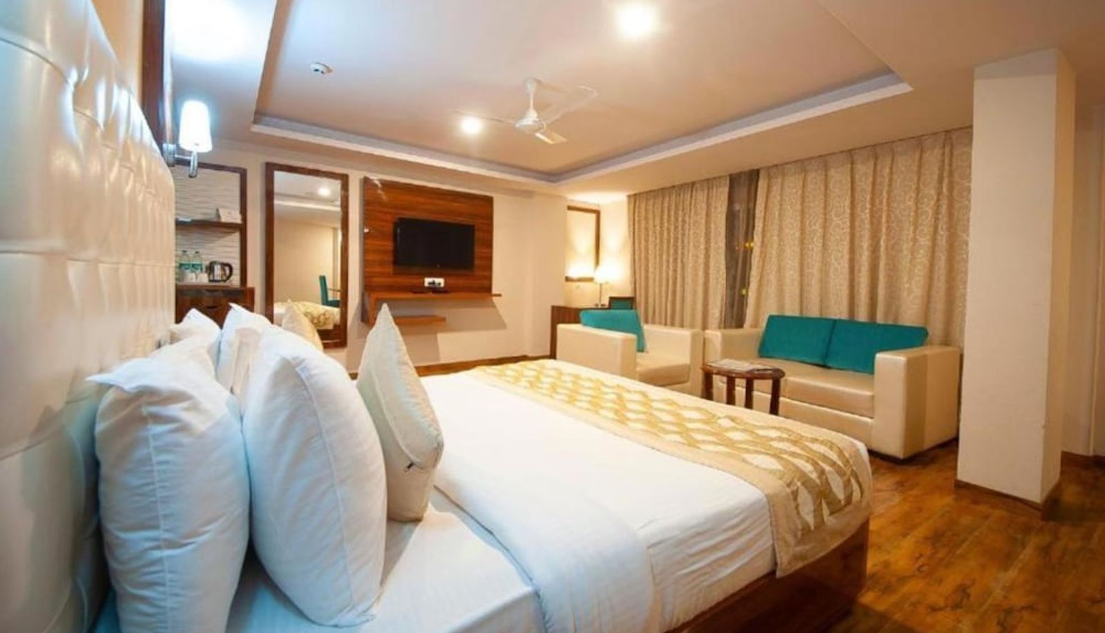 Suite - Hotel Ramhan Palace