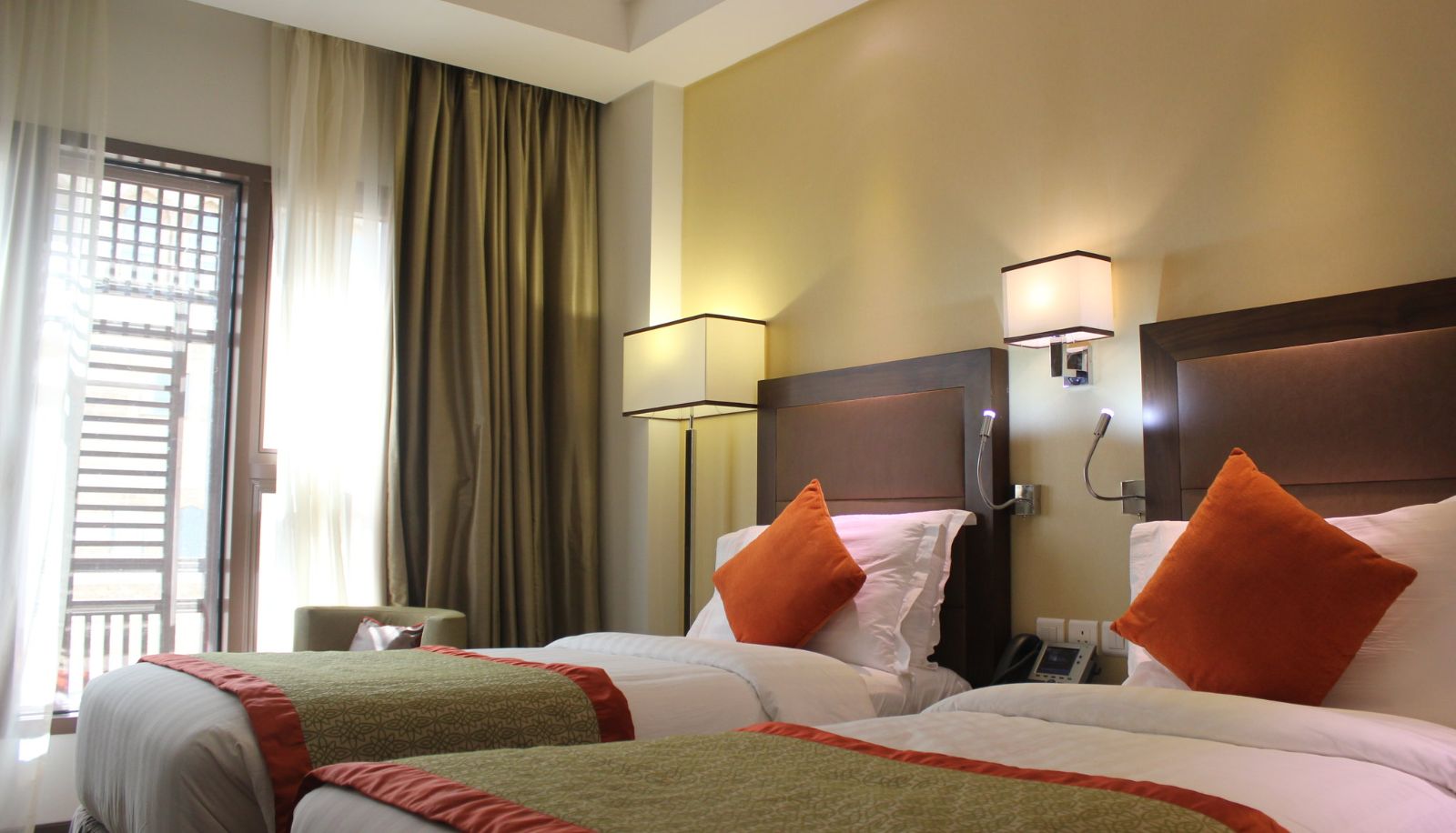 Camera - Crowne Plaza MADINAH by IHG