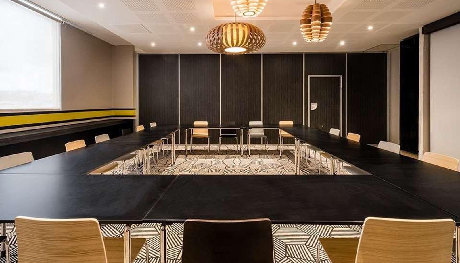 Conference room - HOTEL MESTO