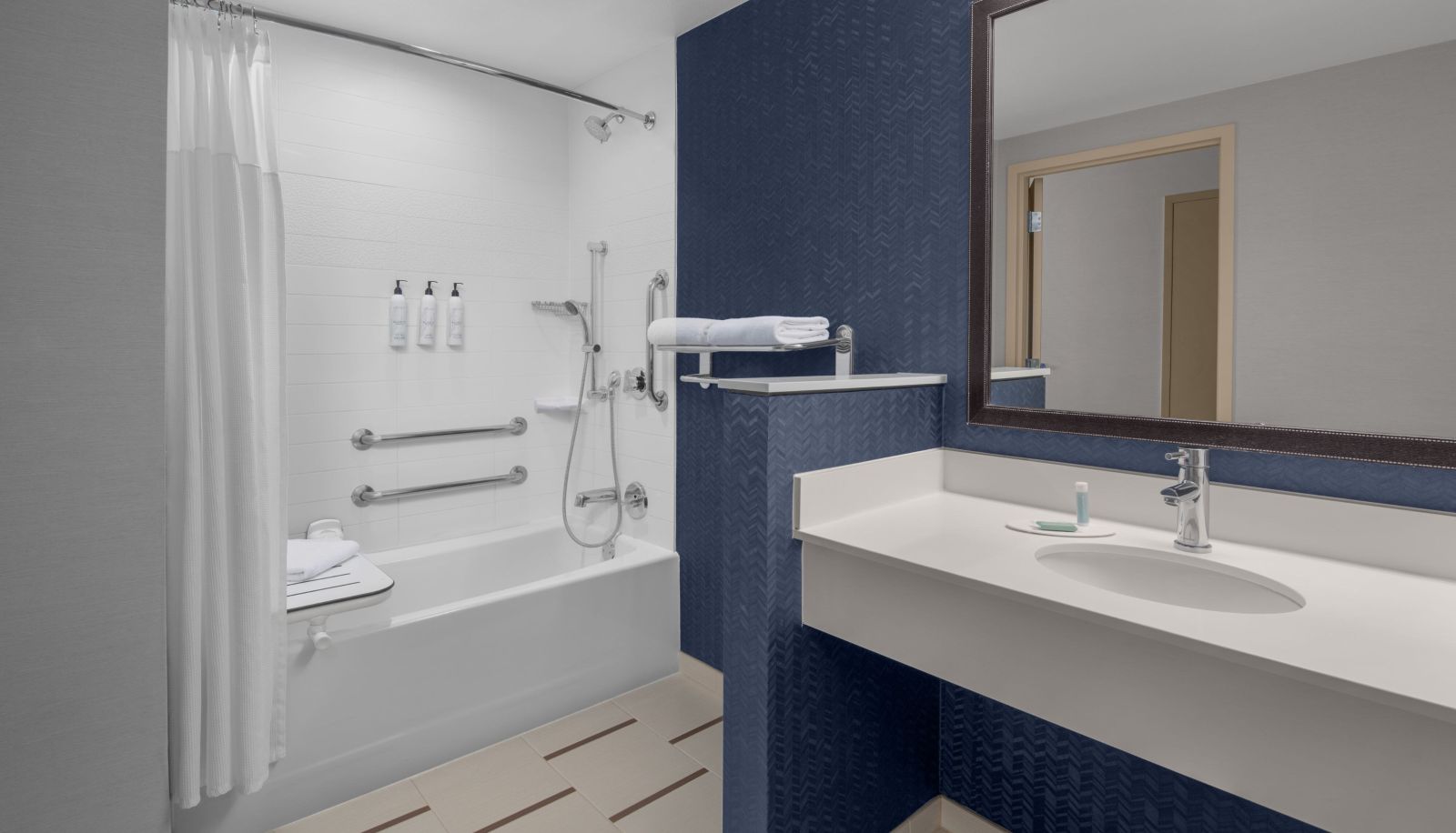 Habitación - Fairfield Inn and Suites by Marriott Tustin Orange County