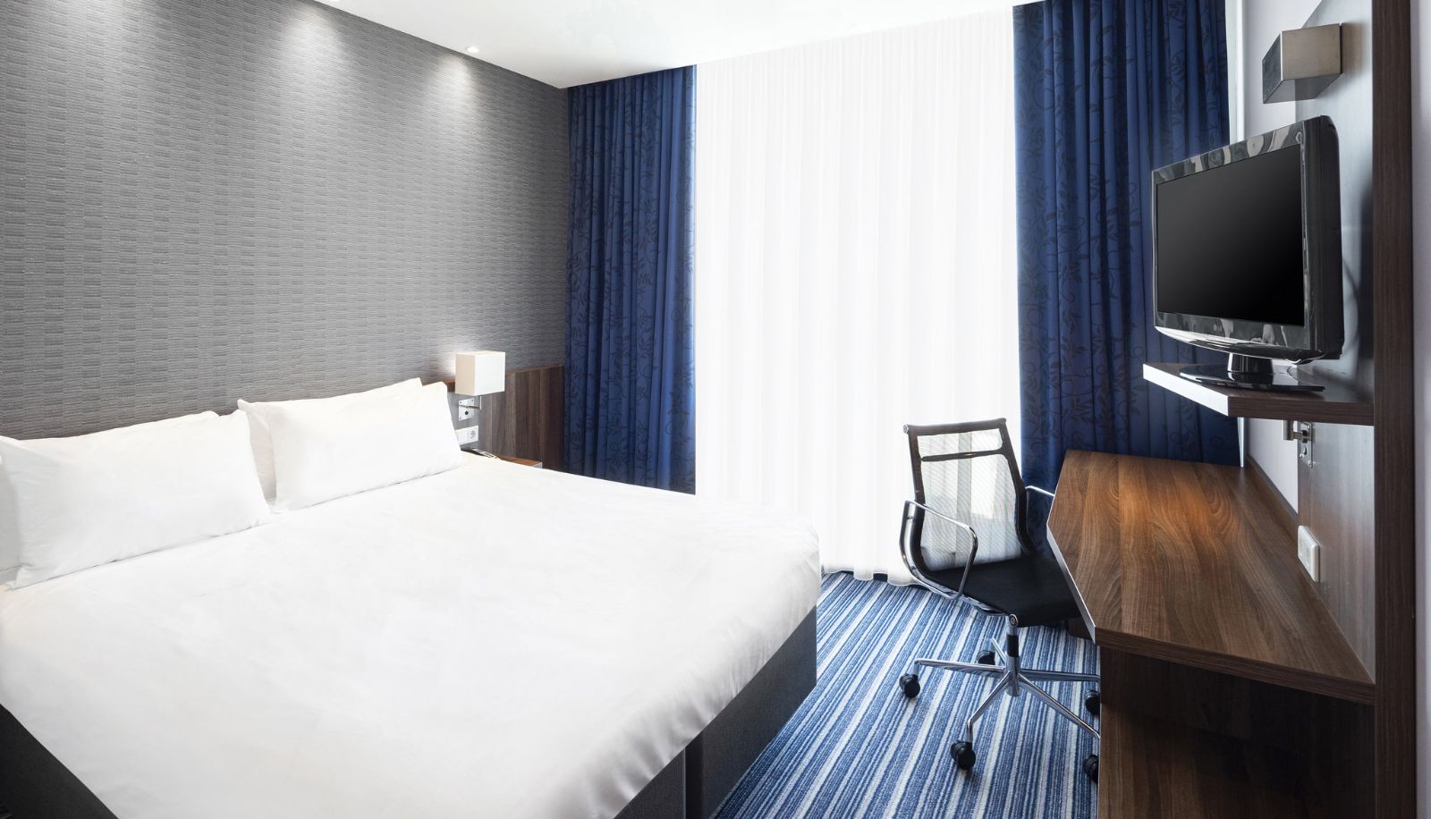 Room - Holiday Inn Express ROTTERDAM - CENTRAL STATION by IHG