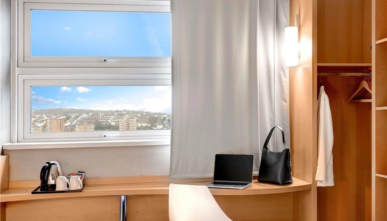 Room - ibis Brighton City Centre - Station