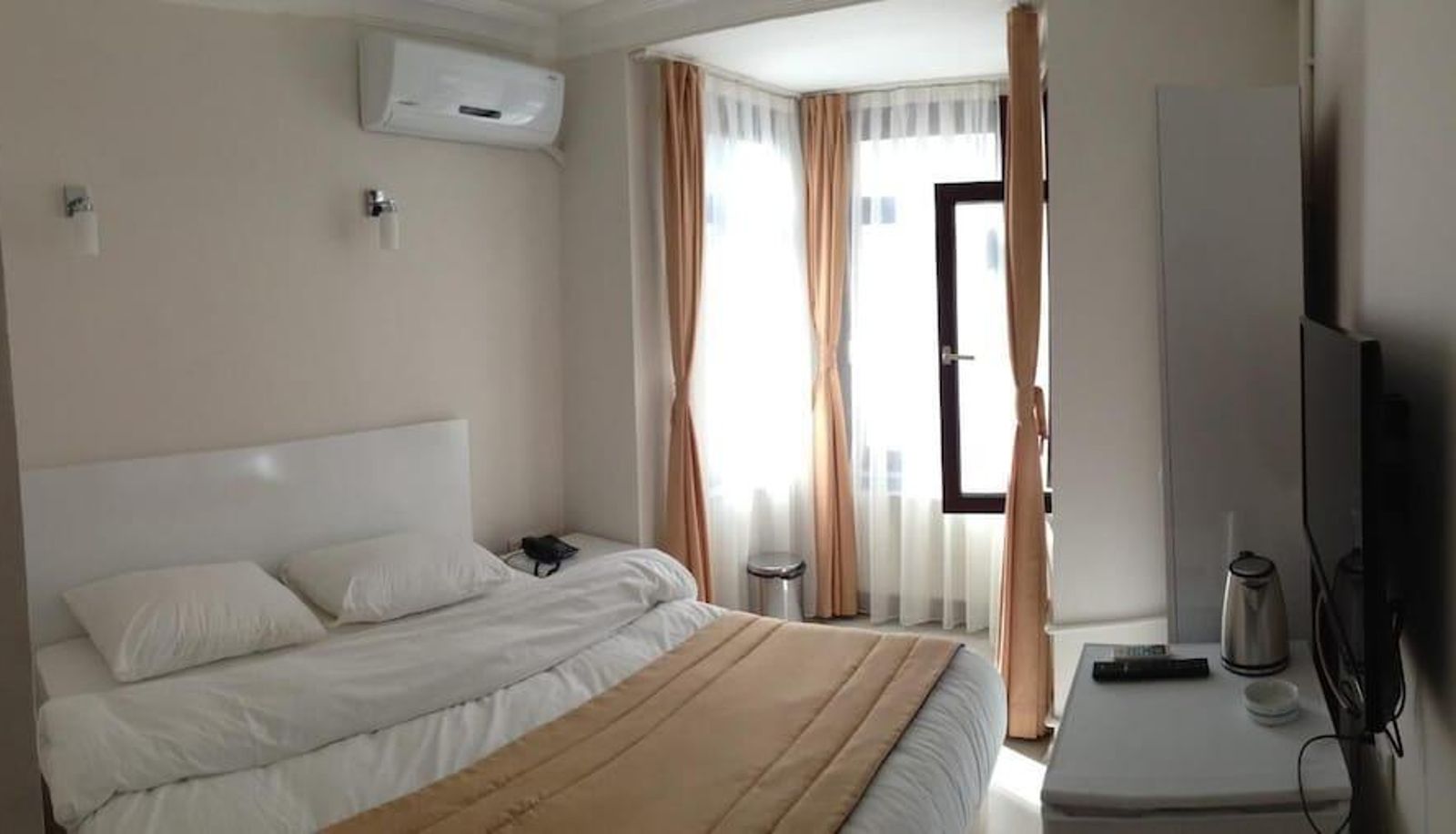 Camera standard - Hot Residence Taksim Square