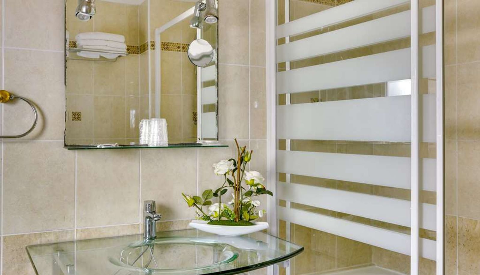 Zimmer - HOTEL DU SQUARE D ANVERS
