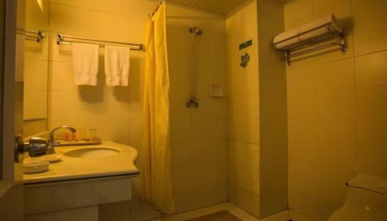 Camera - Tai Garden Hotel
