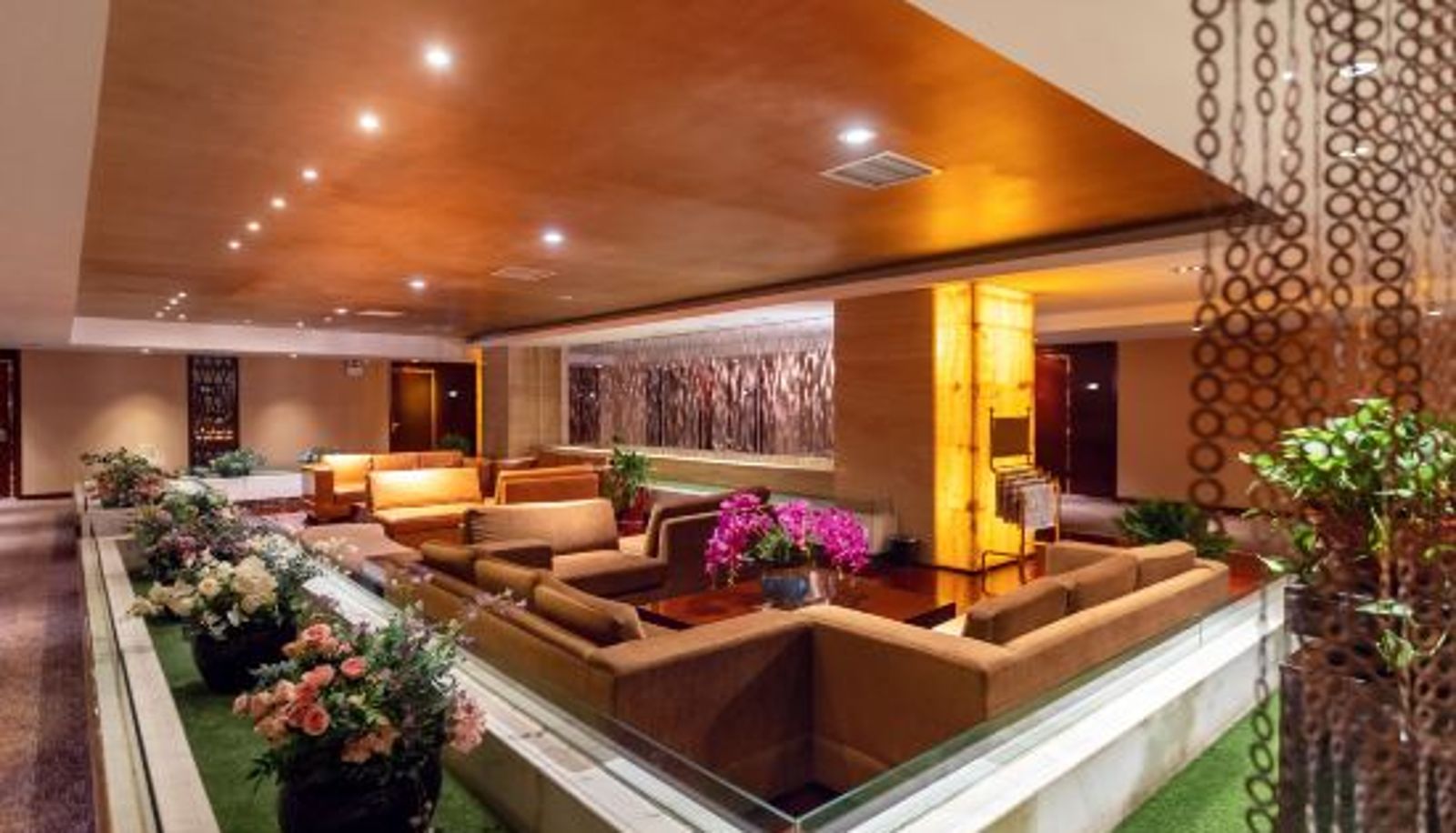 Recepción - Neeson Hotel
