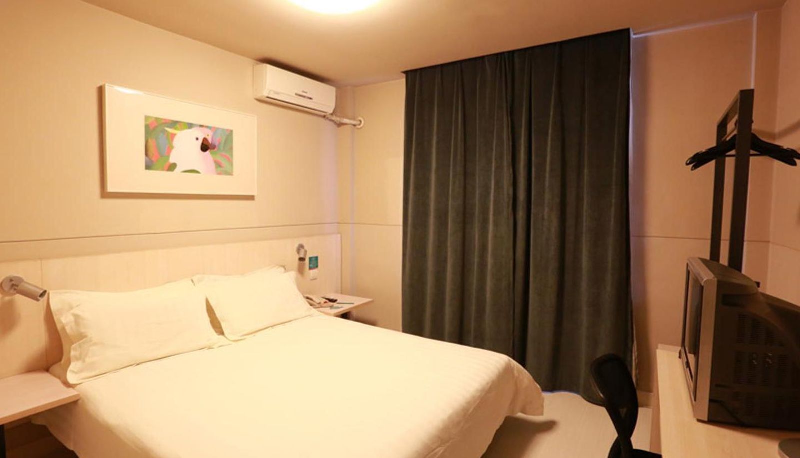 Room - Qinhuan  Development Zone Northeastern University Heping Bridge