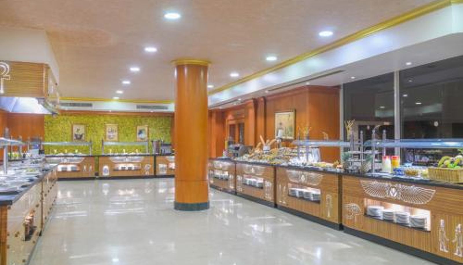 Frühstücksraum innerhalb des Restaurants - Tolip Aswan Hotel