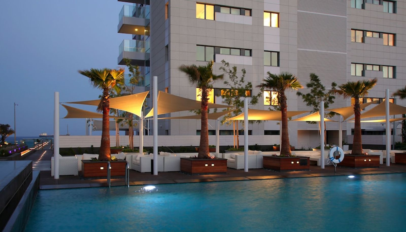 Pool - Olympic Residence