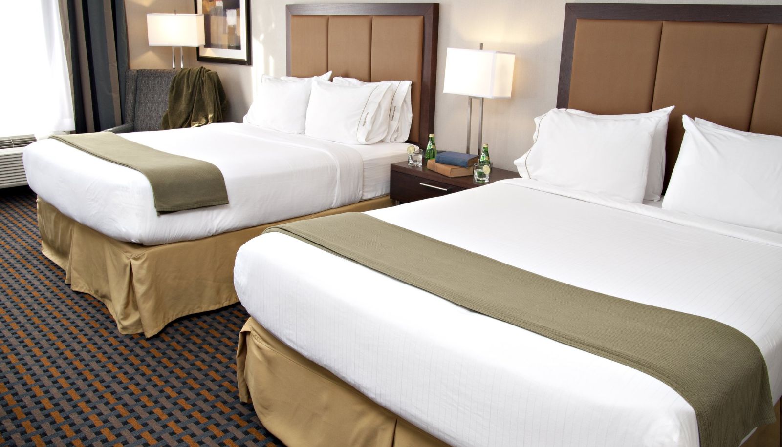 Zimmer - Holiday Inn Express PEMBROKE by IHG
