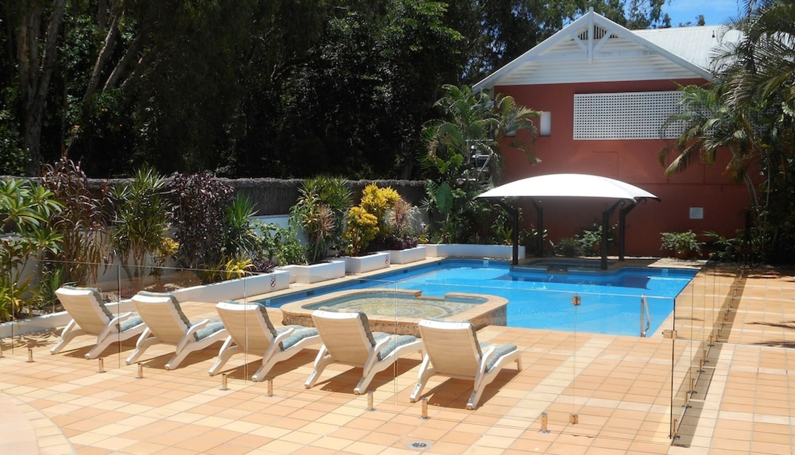 Pool - BeachView Apartments at Villa Paradiso