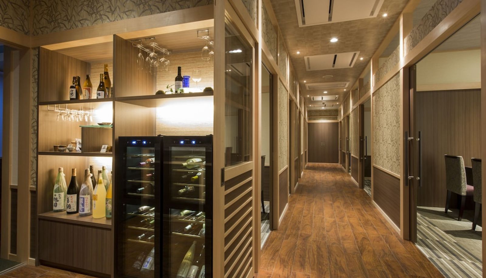 Restaurant - Naniwa Issui