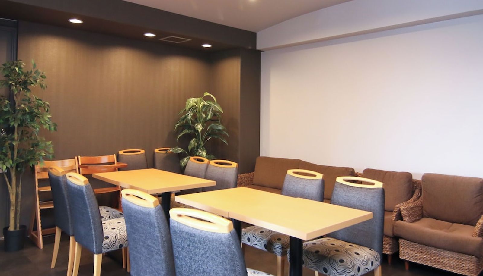 Restaurant - APA Hotel  Wakayama